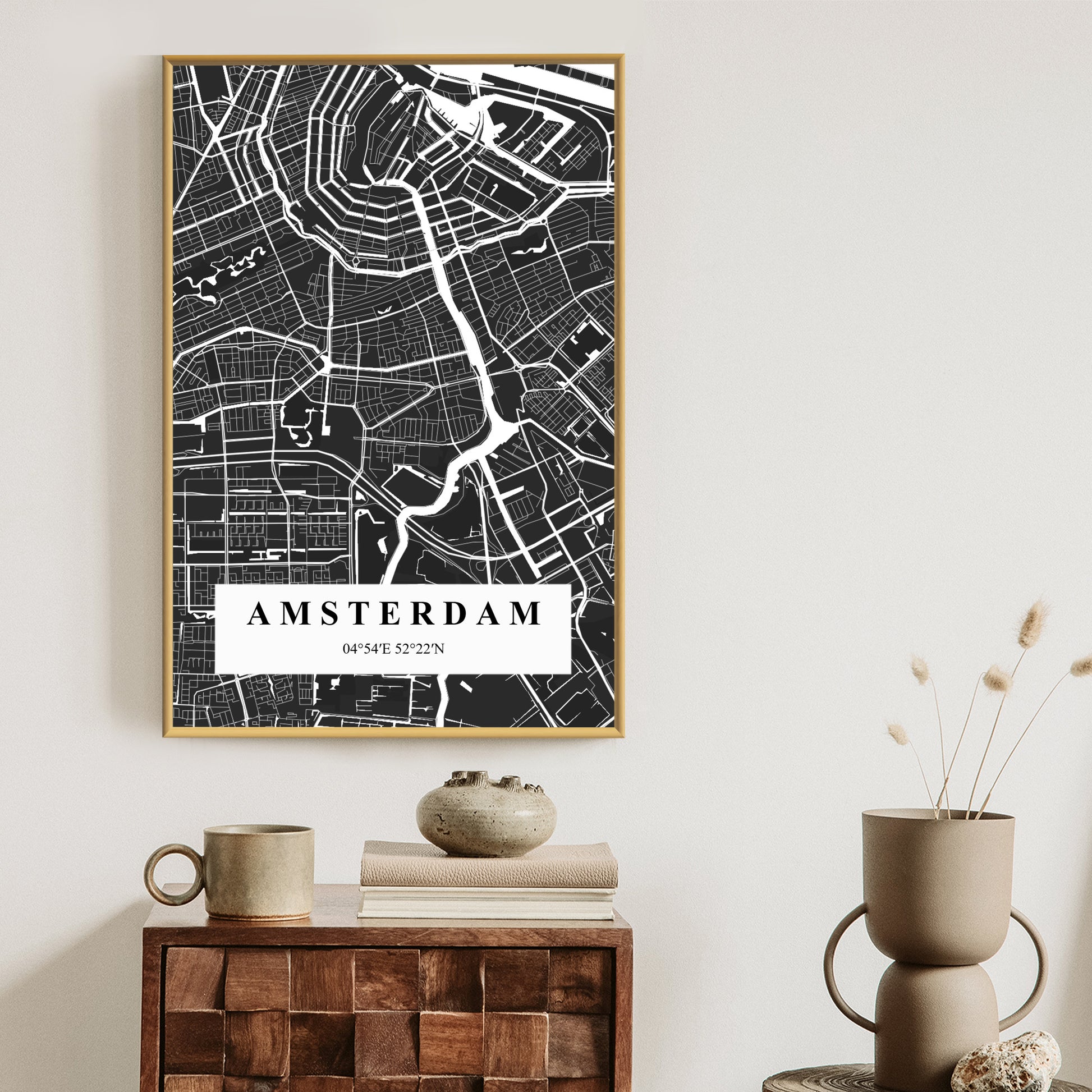 Plakat w ramie z mapą miejsca i napisem